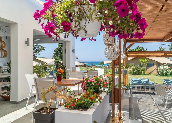 Bed & Breakfast Let It Be 3*